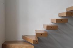 Floating Wooden Stair Treads – Minimalist Design
